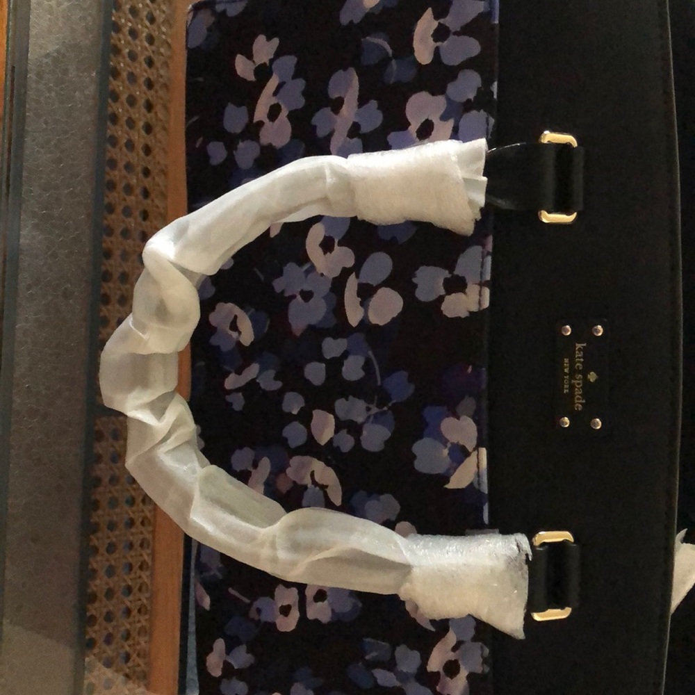 Kate spade purse